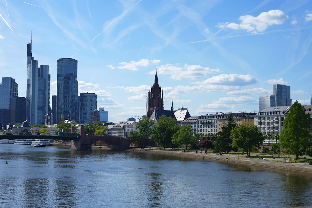 frankfurt-esim-guide